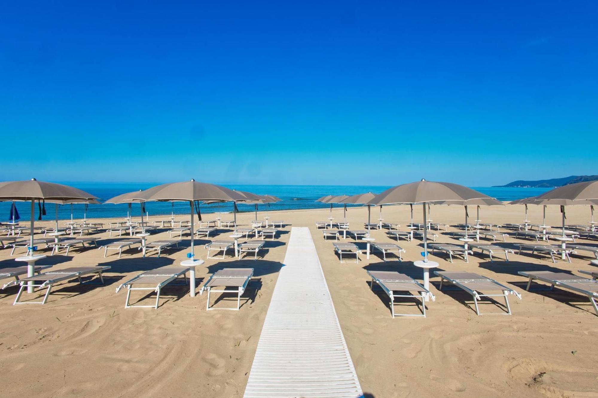 Ancora Resort Аччаролі Екстер'єр фото